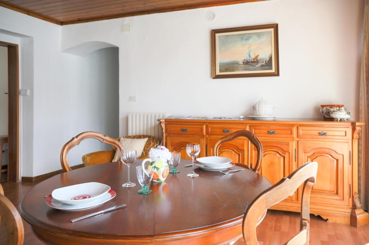Appartamento Lucio&Pina House Dervio Esterno foto